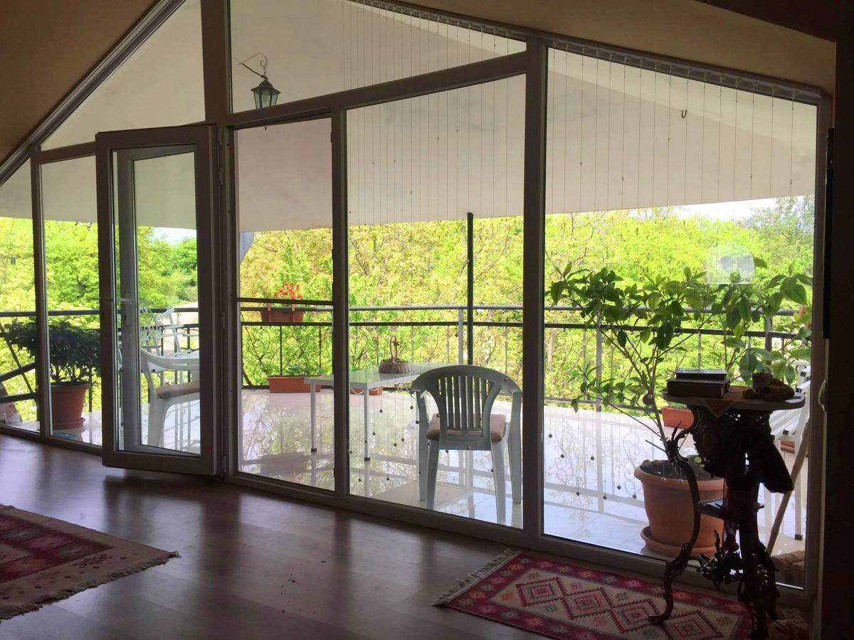 Nino'S Veranda Apartment เทลาวี ภายนอก รูปภาพ